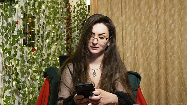 Snapshot of NaughtYHomemadE chatting on 1, 5, 2026 NaughtYHomemadE online show from 1, 5, 2026