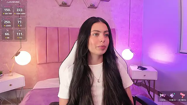 Snapshot of magic_fernanda chatting on 22, 2, 2025 magic fernanda online show from 22, 2, 2025