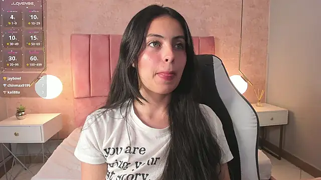Snapshot of magic_fernanda chatting on 26, 2, 2025 magic fernanda online show from 26, 2, 2025