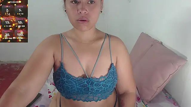 Hazel donna online show from 4, 12, 2025