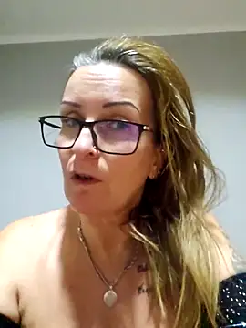 Steffi45 online show from 3, 12, 2025