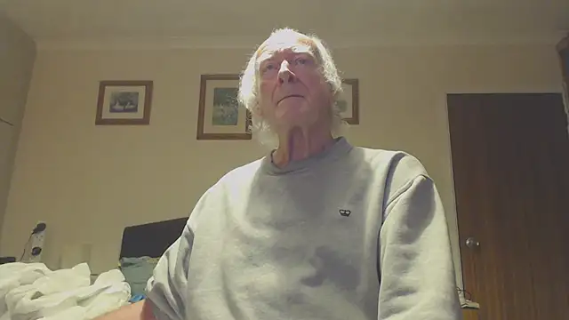 WaverlyKernow online show from 31, 12, 2024