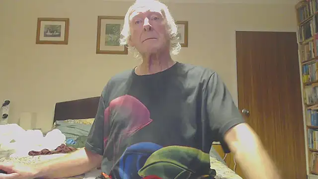 WaverlyKernow online show from 1, 1, 2025