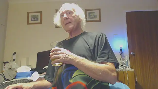 WaverlyKernow online show from 11, 1, 2025