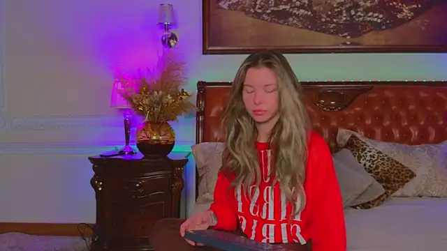 Real Tini online show from 14, 11, 2025