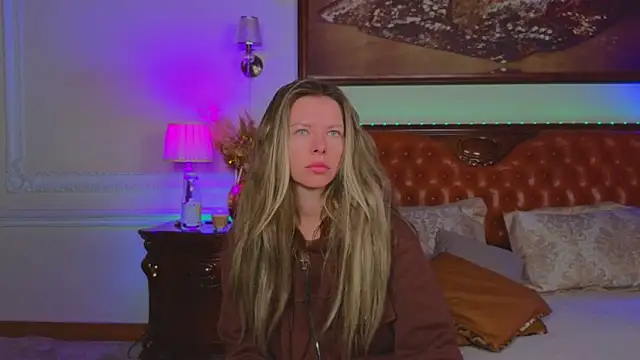 Real Tini online show from 1, 12, 2025