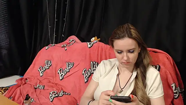 Snapshot of Milana69 chatting on 22, 5, 2026 Milana69 online show from 22, 5, 2026