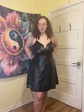 Snapshot of mistress_kasha chatting on 4, 2, 2026 mistress kasha online show from 4, 2, 2026