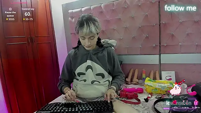 neeko princes online show from 24, 11, 2025