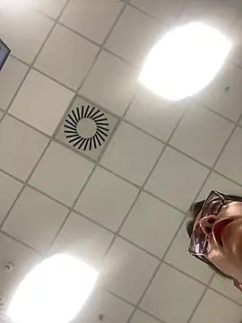 Snapshot of mariy_ chatting on 28, 3, 2026 mariy online show from 28, 3, 2026