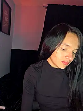 Snapshot of _shantal_smith chatting on 3, 7, 2026 shantal smith online show from 3, 7, 2026