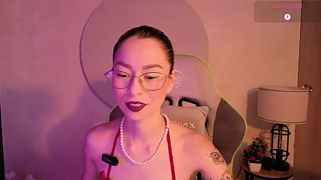 Snapshot of rosse_98_ chatting on 20, 6, 2026 rosse 98 online show from 20, 6, 2026