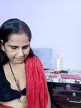 Snapshot of reemacouple007 chatting on 20, 4, 2026 reemacouple007 online show from 20, 4, 2026
