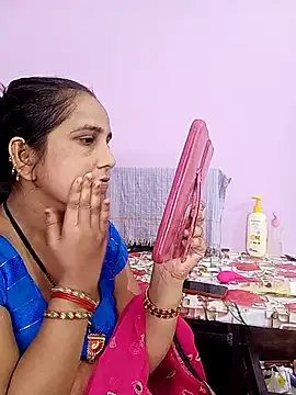 Snapshot of reemacouple007 chatting on 2, 5, 2026 reemacouple007 online show from 2, 5, 2026