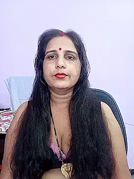 Snapshot of reemacouple007 chatting on 6, 5, 2026 reemacouple007 online show from 6, 5, 2026
