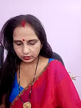 Snapshot of reemacouple007 chatting on 7, 5, 2026 reemacouple007 online show from 7, 5, 2026