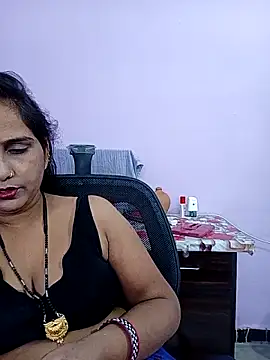 Snapshot of reemacouple007 chatting on 15, 5, 2026 reemacouple007 online show from 15, 5, 2026