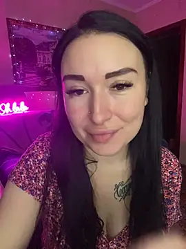 Snapshot of Roxana_Bell chatting on 9, 12, 2024 Roxana Bell online show from 9, 12, 2024