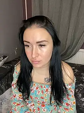 Snapshot of Roxana_Bell chatting on 13, 12, 2024 Roxana Bell online show from 13, 12, 2024