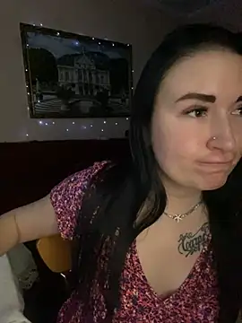 Snapshot of Roxana_Bell chatting on 23, 12, 2024 Roxana Bell online show from 23, 12, 2024