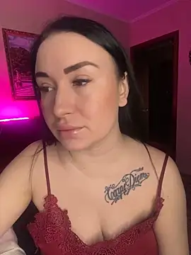 Snapshot of Roxana_Bell chatting on 22, 1, 2025 Roxana Bell online show from 22, 1, 2025