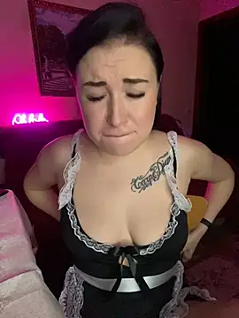 Snapshot of Roxana_Bell chatting on 21, 2, 2025 Roxana Bell online show from 21, 2, 2025