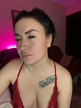 Snapshot of Roxana_Bell chatting on 11, 3, 2025 Roxana Bell online show from 11, 3, 2025