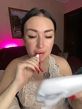 Snapshot of Roxana_Bell chatting on 13, 3, 2025 Roxana Bell online show from 13, 3, 2025