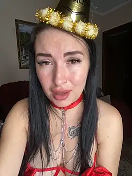 Snapshot of Roxana_Bell chatting on 8, 9, 2025 Roxana Bell online show from 8, 9, 2025