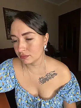 Snapshot of Roxana_Bell chatting on 26, 9, 2025 Roxana Bell online show from 26, 9, 2025