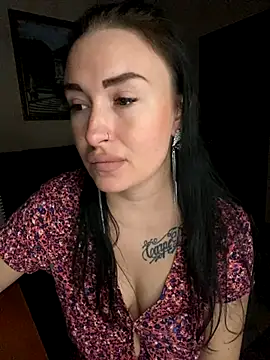 Snapshot of Roxana_Bell chatting on 2, 10, 2025 Roxana Bell online show from 2, 10, 2025