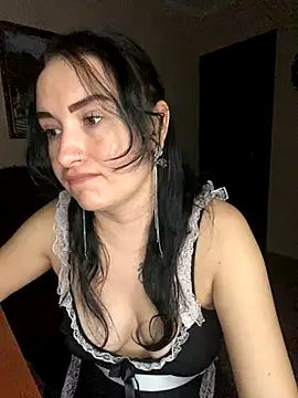 Snapshot of Roxana_Bell chatting on 17, 11, 2025 Roxana Bell online show from 17, 11, 2025