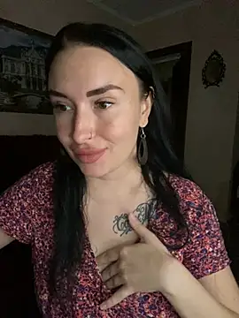 Snapshot of Roxana_Bell chatting on 6, 6, 2026 Roxana Bell online show from 6, 6, 2026