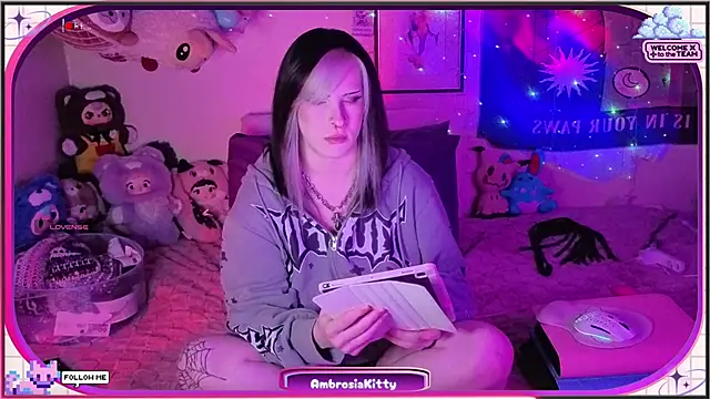 Snapshot of AmbrosiaKitty chatting on 28, 5, 2026 AmbrosiaKitty online show from 28, 5, 2026