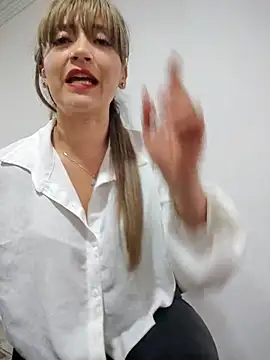 tata laima   online show from 13, 11, 2025