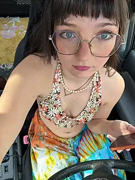 urpuppymoon online show from 16, 1, 2026