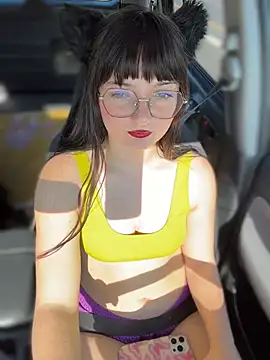 urpuppymoon online show from 5, 2, 2026