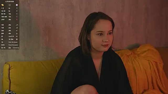 LissaLarsson  online show from 3, 4, 2026