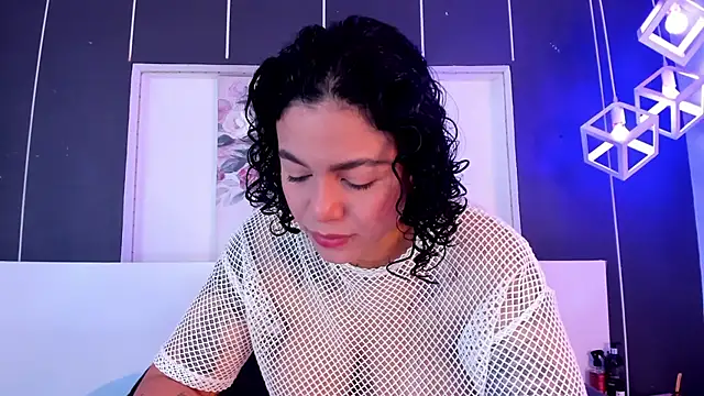 Alexxxholy online show from 27, 1, 2025