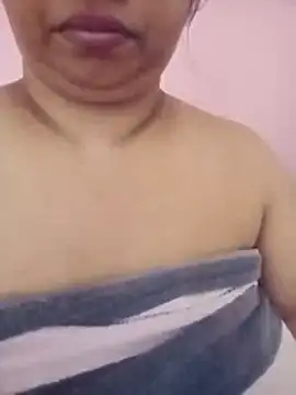 Ravina patil1 online show from 10, 4, 2026