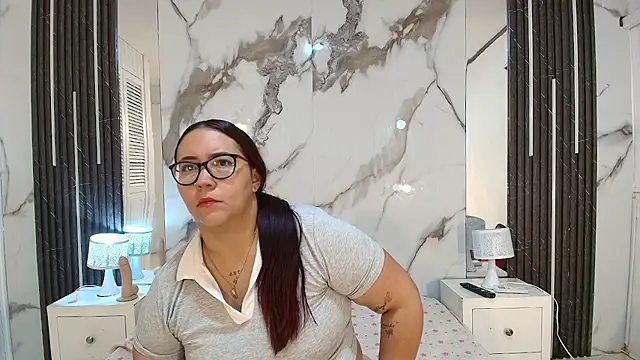 SusanCarter2 online show from 25, 6, 2026