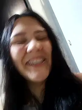 Snapshot of Ariakris chatting on 6, 5, 2026 Ariakris online show from 6, 5, 2026