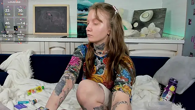 Mary Xextra online show from 23, 4, 2026