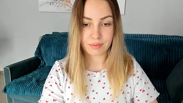 Mia shy1 online show from 7, 2, 2025