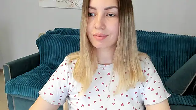 Mia shy1 online show from 18, 2, 2025