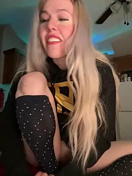 Snapshot of propertyofdaddy chatting on 25, 11, 2025 propertyofdaddy online show from 25, 11, 2025