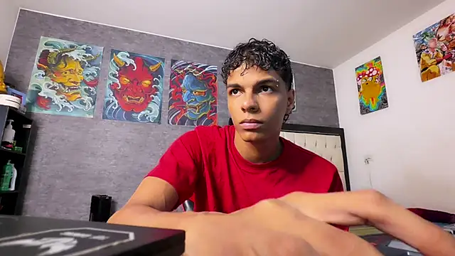 Snapshot of james_dreams_ chatting on 12, 7, 2026 james dreams online show from 12, 7, 2026