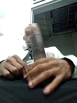 Snapshot of moro28vergon chatting on 11, 9, 2025 moro28vergon online show from 11, 9, 2025