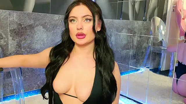 celia chanel online show from 4, 3, 2025