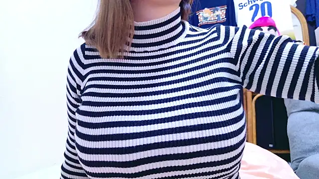 Snapshot of Megu_Melon chatting on 3, 1, 2025 Megu Melon online show from 3, 1, 2025